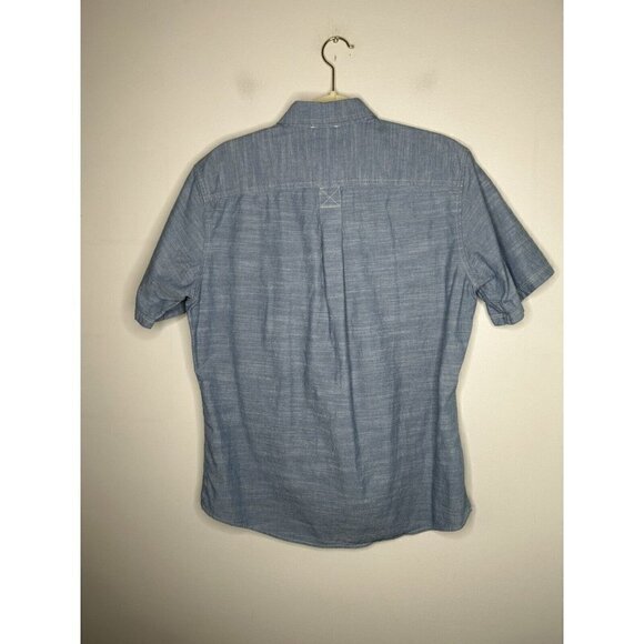 Eddie Bauer Men’s Classic Fit Button Down Shirt Blue Collared Size Medium - Picture 9 of 10